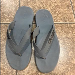 Mens Oakleys size 11